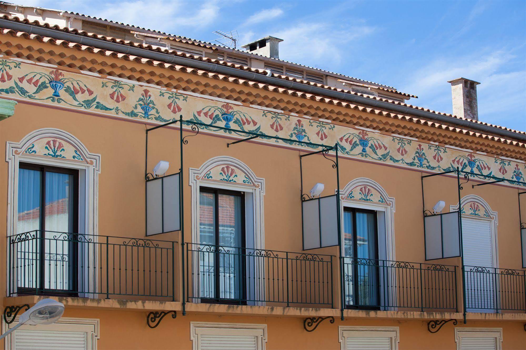 Hotel Provencal Hyères Dış mekan fotoğraf